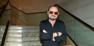 “NI FAMILIJA NE ZNA KAKO SE STVARNO ZOVEM” Mile Kitić posle 50 godina otkrio koje mu je pravo ime: Nazvali su me tako po švaleru iz sela… "NI FAMILIJA NE ZNA KAKO SE STVARNO ZOVEM" Mile Kitić posle 50 godina otkrio koje mu je pravo ime: Nazvali su me tako po švaleru iz sela... - featured image