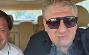 Toni Bijelić novu izabranicu odveo u kuću njegovih roditelja!! Već zauzima veliko mjesto u njegovom životu a pogledajte o kome se radi…. Toni Bijelić novu izabranicu odveo u kuću njegovih roditelja!! Već zauzima veliko mjesto u njegovom životu a pogledajte o kome se radi…. - featured image