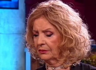 Lepa Lukić NIJE srpkinja! Dokaz iz njene biografije ostavio sve bez teksta! Cijelo vrijeme nas je lagala, a evo koliko ima GODINA! (FOTO) Lepa Lukić NIJE srpkinja! Dokaz iz njene biografije ostavio sve bez teksta! Cijelo vrijeme nas je lagala, a evo koliko ima GODINA! (FOTO) - featured image