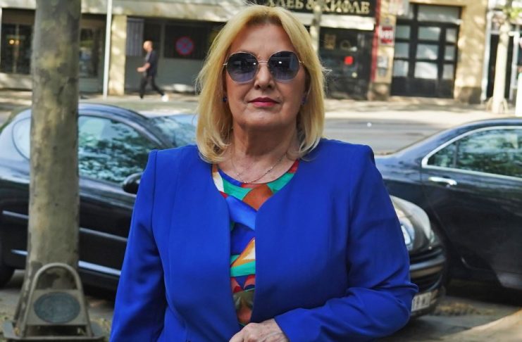 “Stalno sam gledao njenu sliku koju mi je dala, zaljubio se”: Poznati pevač otkrio detalje veze sa Snežanom Đurišić “Stalno sam gledao njenu sliku koju mi je dala, zaljubio se”: Poznati pevač otkrio detalje veze sa Snežanom Đurišić - featured image