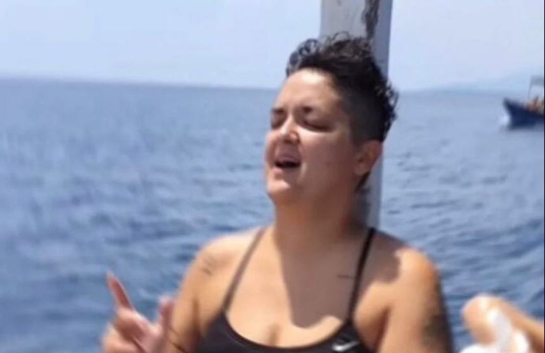 Marija se skinula, pa pozirala s još četiri žene: “Život je lijep” - featured image Marija se skinula, pa pozirala s još četiri žene: “Život je lijep” - featured image