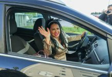 “IMALA SAM ODNOSE U KOLIMA USRED DANA” Pevačica iznela detalje intime sa parkinga! Bila sa oženjenima, priznajem šokirala sve: Dobra ljubavnica… "IMALA SAM ODNOSE U KOLIMA USRED DANA" Pevačica iznela detalje intime sa parkinga! Bila sa oženjenima, priznajem šokirala sve: Dobra ljubavnica... - featured image