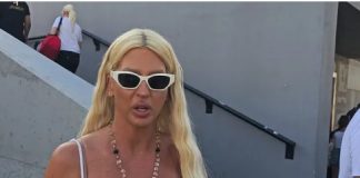 Jelena Karleuša ne liči na sebe! Nakon JOŠ JEDNE OPERACIJE šokirala javnost novim izgledom!!Balkan u nevjerici dal je ova žena uredu ATINA I NIKA BJEŽE OD NJE…… (FOTO) Jelena Karleuša ne liči na sebe! Nakon JOŠ JEDNE OPERACIJE šokirala javnost novim izgledom!!Balkan u nevjerici dal je ova žena uredu ATINA I NIKA BJEŽE OD NJE…… (FOTO) - featured image
