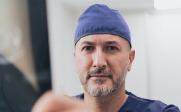 Tokom 30 godina u onkologiji, video sam sve i mogu reći: Ova 3 tipa ljudi najređe obolevaju od raka Tokom 30 godina u onkologiji, video sam sve i mogu reći: Ova 3 tipa ljudi najređe obolevaju od raka - featured image