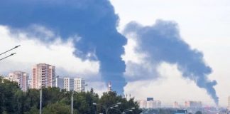 (VIDEO) Moskva pod napadom: Više stotina letjelica usmjereno prema regiji (VIDEO) Moskva pod napadom: Više stotina letjelica usmjereno prema regiji - featured image
