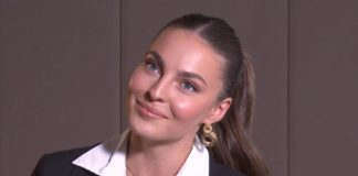 ČUVALA JE LIJEPE VIJESTI, U STROGOJ TAJNOSTI Džejla Ramović prima čestitke ČUVALA JE LIJEPE VIJESTI, U STROGOJ TAJNOSTI Džejla Ramović prima čestitke - featured image