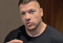 “STIGAO MI JE USB ANE NIKOLIĆ, HAJDE DA ZAJEDNO VIDIMO ŠTA JE TU” Sloba Radanović u jeku drame sa koleginicom i ženom iznenadio sve “STIGAO MI JE USB ANE NIKOLIĆ, HAJDE DA ZAJEDNO VIDIMO ŠTA JE TU” Sloba Radanović u jeku drame sa koleginicom i ženom iznenadio sve - featured image
