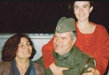 Mladić će biti sahranjen pored kćerke, malo ko zna da je ona oduzela sebi život kada je shvatila kakve je otac zločine činio: Evo šta je napisala o svom ocu Mladić će biti sahranjen pored kćerke, malo ko zna da je ona oduzela sebi život kada je shvatila kakve je otac zločine činio: Evo šta je napisala o svom ocu - featured image