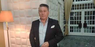 “BIO SAM SA 300 ŽENA” Halid Muslimović oduvek je važio za velikog zavodnika, ali svojim piznanjem sve je iznenadio: Otkrio imena poznatih dama “BIO SAM SA 300 ŽENA” Halid Muslimović oduvek je važio za velikog zavodnika, ali svojim piznanjem sve je iznenadio: Otkrio imena poznatih dama - featured image