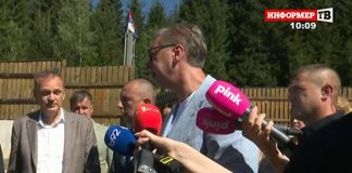 “Ne može da se desi da nekog ne primiš, Dragane!” Vučić predsedniku opštine Prijepolje: Imam više od 100 prijava na portalu “Ko si bre ti” "Ne može da se desi da nekog ne primiš, Dragane!" Vučić predsedniku opštine Prijepolje: Imam više od 100 prijava na portalu "Ko si bre ti" - featured image