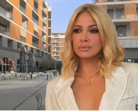 NEVIĐENI SKANDAL! Milica Todorović prijavljena za pokušaj ub.istva: U sve je umešana i ova pevačica! NASRNULE NA SUPRUGU NJENOG OŽENJENOG PARTNERA!!! - featured image NEVIĐENI SKANDAL! Milica Todorović prijavljena za pokušaj ub.istva: U sve je umešana i ova pevačica! NASRNULE NA SUPRUGU NJENOG OŽENJENOG PARTNERA!!! - featured image