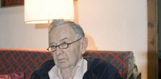 Miloš je tokom rata u Bosni u svojoj kući krio sinove komšije muslimana: Održavao im baštu kad su izbegli u Italiju, a kad je umro, na sahrani se pojavili… Miloš je tokom rata u Bosni u svojoj kući krio sinove komšije muslimana: Održavao im baštu kad su izbegli u Italiju, a kad je umro, na sahrani se pojavili… - featured image