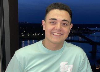EKSKLUZIVNO: Nermin na nagovor Viki sve objelodanio, “očistio” sam je odmah prvu godinu, svaki put pjevačica prospe vodu iz sebe, I0ži se stara j0š EKSKLUZIVNO: Nermin na nagovor Viki sve objelodanio, “očistio” sam je odmah prvu godinu, svaki put pjevačica prospe vodu iz sebe, I0ži se stara j0š - featured image