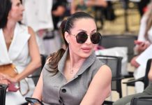 Da li je nosila ogrlicu sa groblja, što je čupala kosu u zatvoru, koju pesmu nikad ne peva i da li je šišana do glave: Razotkrivena prava istina Ceci Ražnatović Da li je nosila ogrlicu sa groblja, što je čupala kosu u zatvoru, koju pesmu nikad ne peva i da li je šišana do glave: Razotkrivena prava istina Ceci Ražnatović - featured image