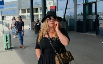 OVA PEVAČICA JE BILA NA SPISKU LJUBAVNICA SAŠE POPOVIĆA: “Otišla sam kod Suzane i rekla joj: Sigurno ti je Sale rekao neke stvari o sebi, a pitala si ga i o meni” OVA PEVAČICA JE BILA NA SPISKU LJUBAVNICA SAŠE POPOVIĆA: "Otišla sam kod Suzane i rekla joj: Sigurno ti je Sale rekao neke stvari o sebi, a pitala si ga i o meni" - featured image