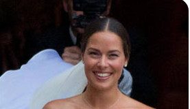 ANA IVANOVIĆ SE UDAJE ,POGELDAJTE KAKAV JE SKANDAL ŠVAJNI NAPRAVIO KAD JE VIDIO KO JE U PITANJU: A i vi ćete ostat u šoku!!! Švani mu nije ni do koljena!!!!Ana je ubola jakpot (FOTO) ANA IVANOVIĆ SE UDAJE ,POGELDAJTE KAKAV JE SKANDAL ŠVAJNI NAPRAVIO KAD JE VIDIO KO JE U PITANJU: A i vi ćete ostat u šoku!!! Švani mu nije ni do koljena!!!!Ana je ubola jakpot (FOTO) - featured image