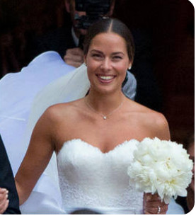 ANA IVANOVIĆ SE UDAJE ,POGELDAJTE KAKAV JE SKANDAL ŠVAJNI NAPRAVIO KAD JE VIDIO KO JE U PITANJU: A i vi ćete ostat u šoku!!! Švani mu nije ni do koljena!!!!Ana je ubola jakpot (FOTO) ANA IVANOVIĆ SE UDAJE ,POGELDAJTE KAKAV JE SKANDAL ŠVAJNI NAPRAVIO KAD JE VIDIO KO JE U PITANJU: A i vi ćete ostat u šoku!!! Švani mu nije ni do koljena!!!!Ana je ubola jakpot (FOTO) - featured image