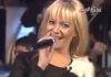 Harala je estradnom scenom 90-ih pa se povukla sa scene: Bila je ljubavnica, a onda se udala za 10 godina mlašeg oficira i u 42. godini rodila sina Harala je estradnom scenom 90-ih pa se povukla sa scene: Bila je ljubavnica, a onda se udala za 10 godina mlašeg oficira i u 42. godini rodila sina - featured image