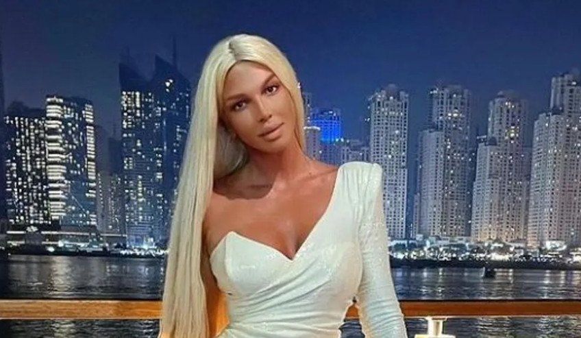 Vidi se cijela, Jelena Karleuša pokazala svoju macu na Instagramu, fanovi u šoku:Poslije razvoda mogu da je pokazujem, nema više vlasnika - featured image Vidi se cijela, Jelena Karleuša pokazala svoju macu na Instagramu, fanovi u šoku:Poslije razvoda mogu da je pokazujem, nema više vlasnika - featured image