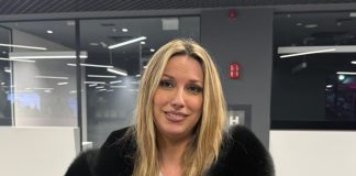“Da bi mi bio prijatelj, mora da legne sa mnom”: Šokantna izjava Rade Manojlović, pomenula i Milana Stankovića “Da bi mi bio prijatelj, mora da legne sa mnom”: Šokantna izjava Rade Manojlović, pomenula i Milana Stankovića - featured image