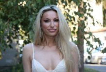 „Godinama sam radila po 18 sati za 80 evra“: Rada Manojlović o početku karijere „Godinama sam radila po 18 sati za 80 evra“: Rada Manojlović o početku karijere - featured image