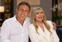 Brzo je prebojela njegovu smrt!! SUZANA JOVANOVIĆ uhvaćena u ZAGRLJAJU našeg popularnog muzičara!!!Kćerka nakon ovog skandala napustila dom… Brzo je prebojela njegovu smrt!! SUZANA JOVANOVIĆ uhvaćena u ZAGRLJAJU našeg popularnog muzičara!!!Kćerka nakon ovog skandala napustila dom… - featured image