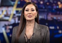 SVI U ŠOKU!!!! PJEVAČICA U EMISIJI DOŽIVJELA INFARKT Onesvijestila se pred kamerama! Veljko i Anastasija van sebe…. SVI U ŠOKU!!!! PJEVAČICA U EMISIJI DOŽIVJELA INFARKT Onesvijestila se pred kamerama! Veljko i Anastasija van sebe…. - featured image