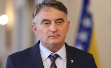 Komšić šokirao: “Ime kandidata krijemo da ga ne prebiju” Komšić šokirao: “Ime kandidata krijemo da ga ne prebiju” - featured image
