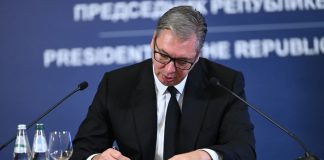 Vučić: “PODNOSIM OSTAVKU NA DUŽNOST PREDSJEDNIKA REPUBLIKE” Vučić: “PODNOSIM OSTAVKU NA DUŽNOST PREDSJEDNIKA REPUBLIKE” - featured image