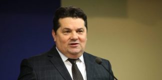 STEVANDIĆ PODIVLJAO: Iz RS-a stiže nikad oštrija poruka “Šta čekate, hajde krećite…” STEVANDIĆ PODIVLJAO: Iz RS-a stiže nikad oštrija poruka “Šta čekate, hajde krećite…” - featured image