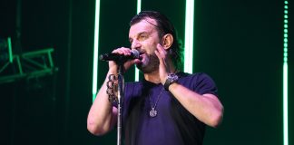 Skandal ne janjava, mrtav si do Oktobra, pojest će te mrak? Aca Lukas tvrdi da mu Milorad Dodik prijeti po život: “Nacrtao si mi metu na čelo” Skandal ne janjava, mrtav si do Oktobra, pojest će te mrak? Aca Lukas tvrdi da mu Milorad Dodik prijeti po život: “Nacrtao si mi metu na čelo” - featured image