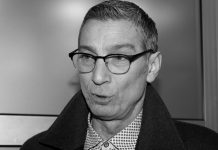 OTVORENO JE PRIČAO O POROCIMA, SVE JE OSTAVIO ZBOG PORODICE: Životna priča Masima Savića TERA SUZE NA OČI! Ovo niste znali… OTVORENO JE PRIČAO O POROCIMA, SVE JE OSTAVIO ZBOG PORODICE: Životna priča Masima Savića TERA SUZE NA OČI! Ovo niste znali… - featured image
