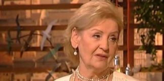 Lepa Lukić NIJE srpkinja! Dokaz iz njene biografije ostavio sve bez teksta! Cijelo vrijeme nas je lagala, a evo koliko ima GODINA! (FOTO) Lepa Lukić NIJE srpkinja! Dokaz iz njene biografije ostavio sve bez teksta! Cijelo vrijeme nas je lagala, a evo koliko ima GODINA! (FOTO) - featured image