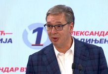 ALEKSANDAR VUČIĆ SAOPŠTIO DA JE POBEDILA STUDENTSKO-BLOKADERSKA LISTA: Borićemo se i pokazati šta je opozicija! ALEKSANDAR VUČIĆ SAOPŠTIO DA JE POBEDILA STUDENTSKO-BLOKADERSKA LISTA: Borićemo se i pokazati šta je opozicija! - featured image