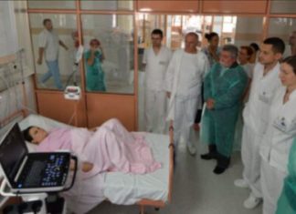 CIJELO PORODILIŠTE OSTALO U ČUDU: Žena na svijet donijela ovo, 9 mjeseci niko nije vidio na ultrazvuku…POGLEDAJTE VIDEO CIJELO PORODILIŠTE OSTALO U ČUDU: Žena na svijet donijela ovo, 9 mjeseci niko nije vidio na ultrazvuku…POGLEDAJTE VIDEO - featured image