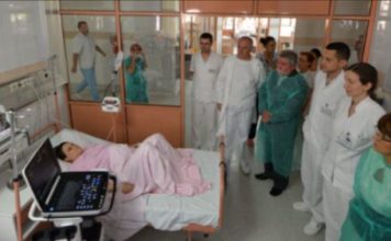 CIJELO PORODILIŠTE OSTALO U ČUDU: Žena na svijet donijela ovo, 9 mjeseci niko nije vidio na ultrazvuku…POGLEDAJTE VIDEO CIJELO PORODILIŠTE OSTALO U ČUDU: Žena na svijet donijela ovo, 9 mjeseci niko nije vidio na ultrazvuku…POGLEDAJTE VIDEO - featured image